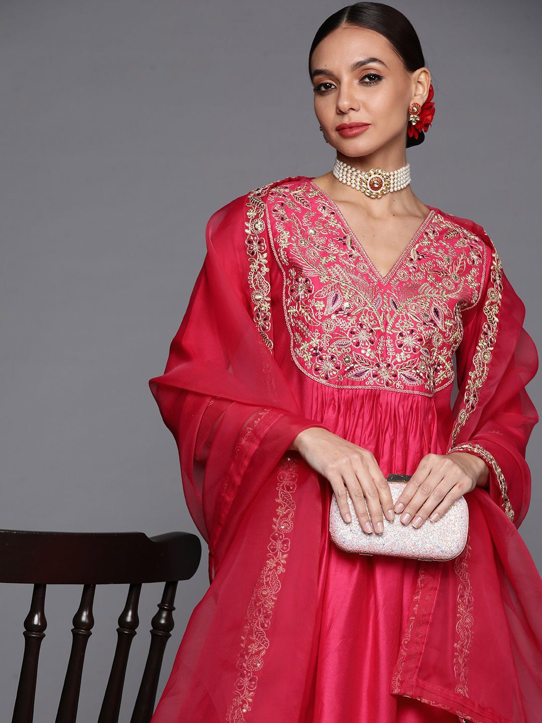 Dhiyona IE Ethnic Motifs Yoke Design A-Line Sequined Kurta with Palazzos & Dupatta