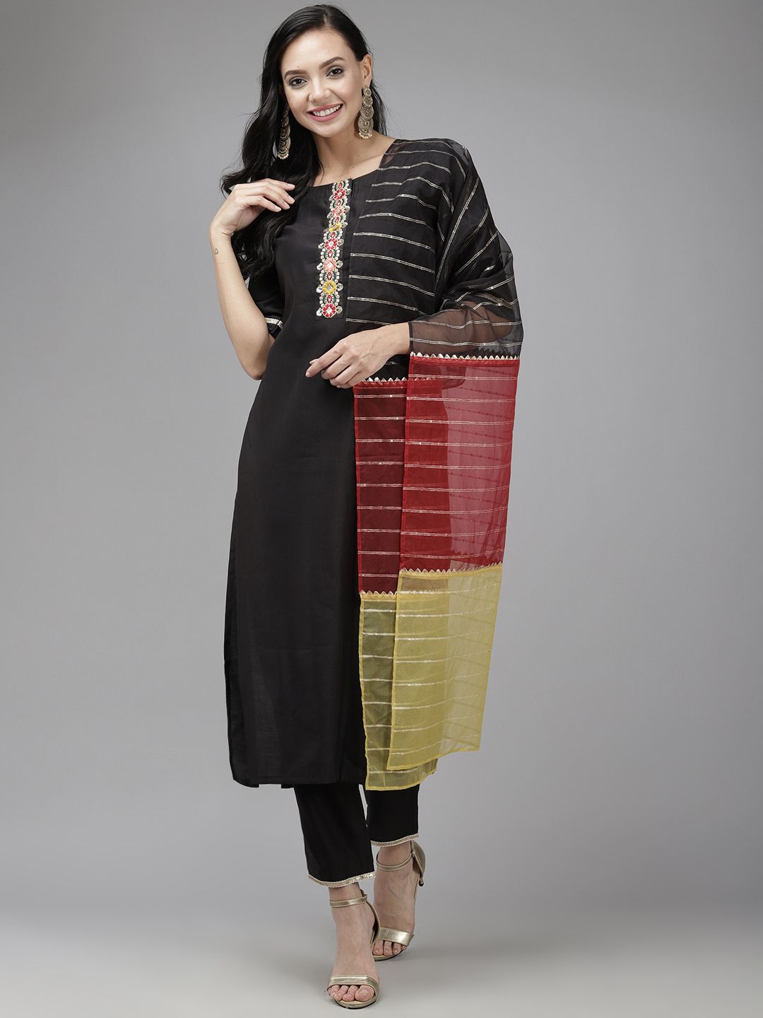 Dhiyona IE Women Black Regular Thread Work Liva Kurta with Trousers & Dupatta