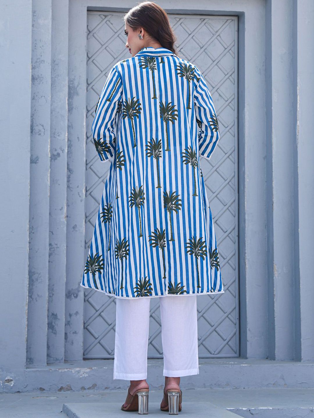 Floral Printed Shirt Collar Pure Cotton A-Line Kurta With Trousers