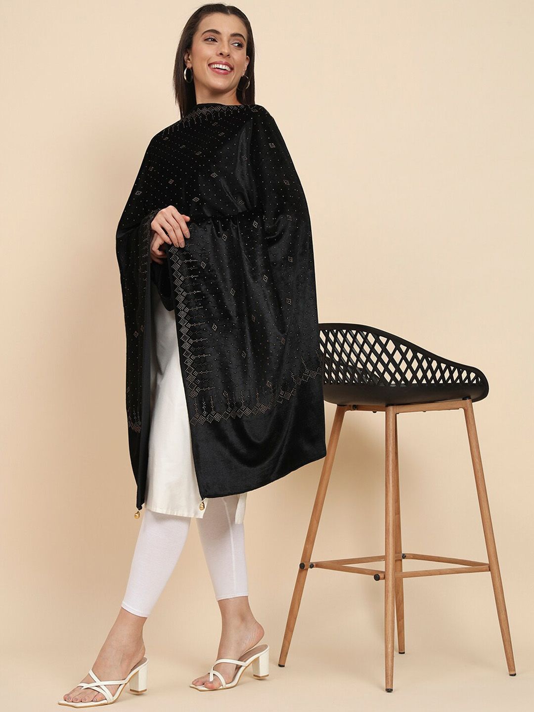 Dhiyona PA Embellished Beads & Stones Velvet Shawl