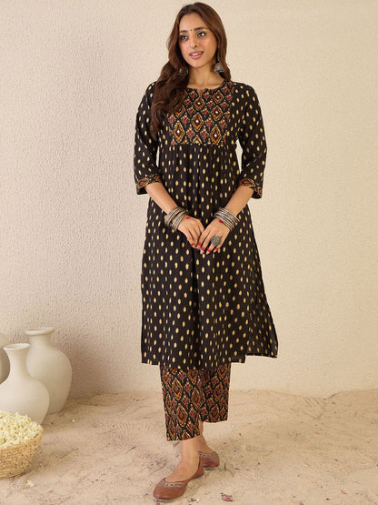 Dhiyona IE Women Printed Pleated Mirror Work Pure Cotton Kurta with Trousers