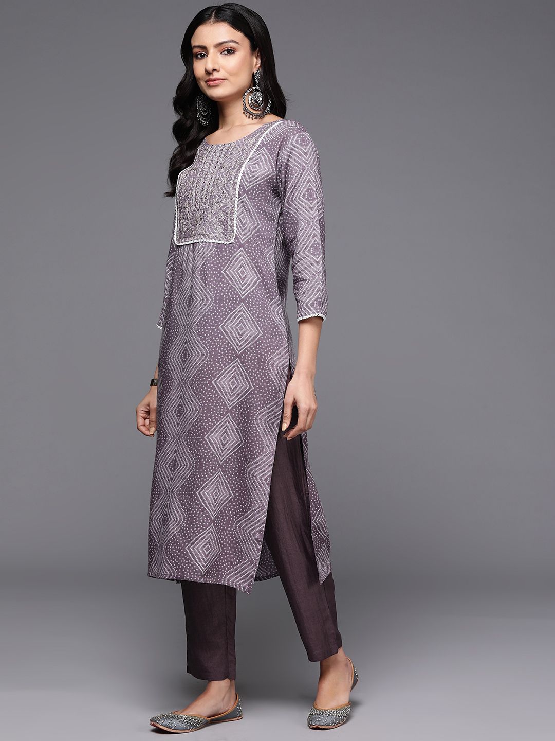 Dhiyona IE Women Bandhani Printed Thread Work Kurta