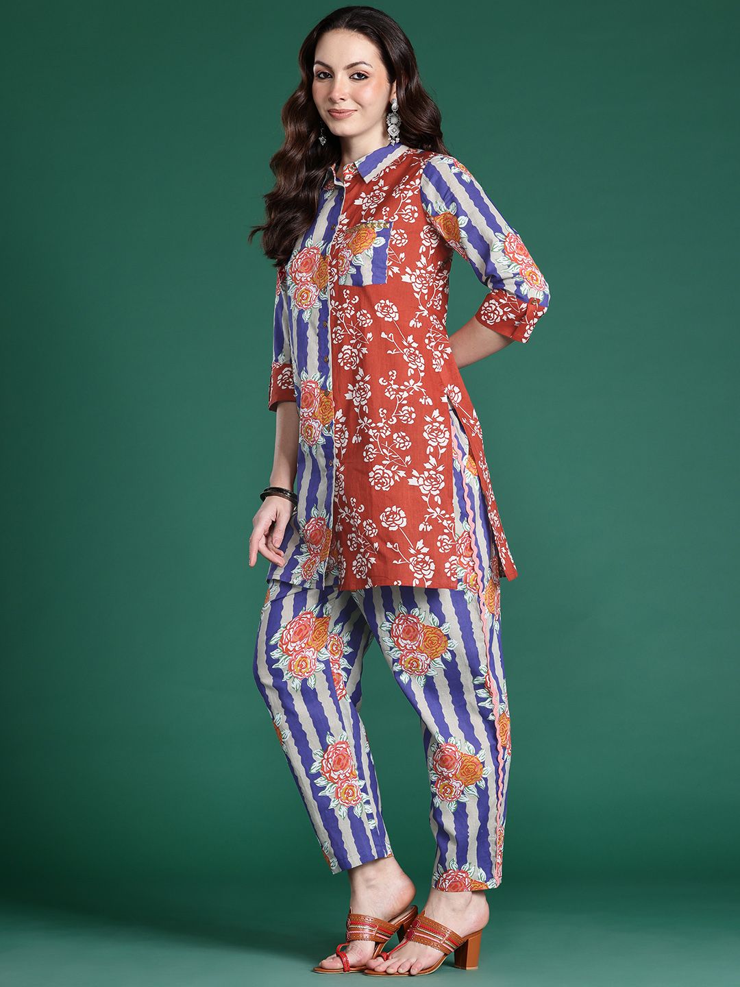 Women Floral Printed Regular Pure Cotton Kurta with Trousers