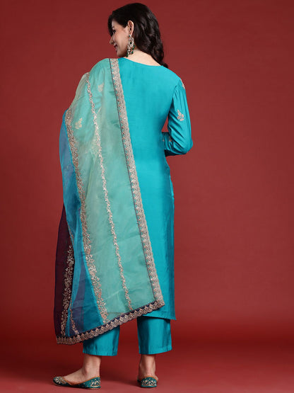Ethnic Motifs Embroidered Sequinned Kurta With Trousers & Dupatta
