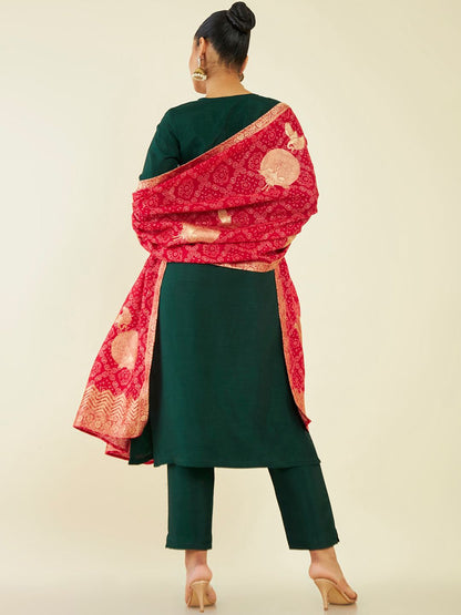 Dhiyona SO Women's Floral Embroidered Zari Kurta with Trousers & Dupatta