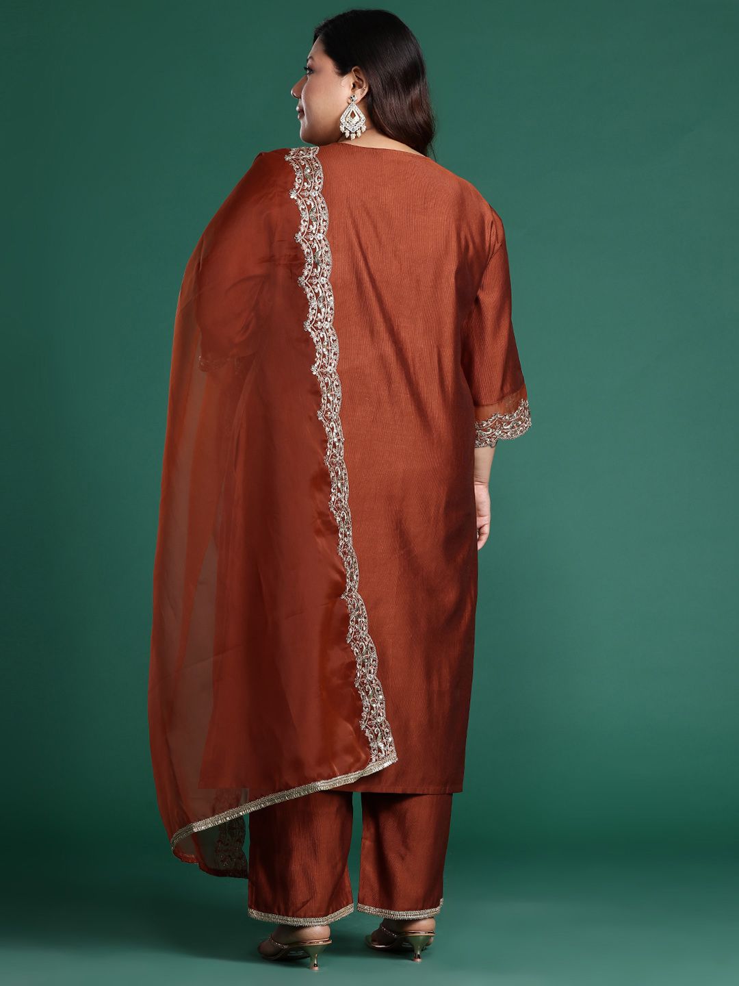 Plus Size Floral Embroidered Sequinned Liva Kurta with Trousers & With Dupatta