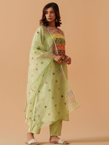 Dhiyona PD Women Women Embroidered Kurta With Trousers & Dupatta
