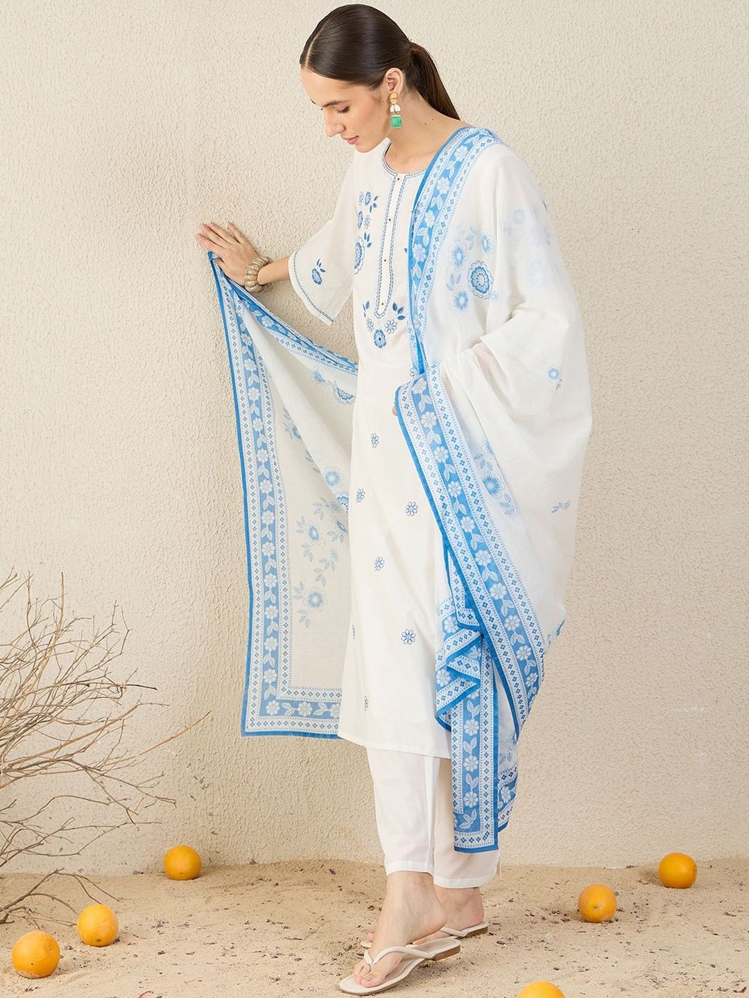 Floral Embroidered Thread Work Straight Pure Cotton Kurta & Trouser With Dupatta