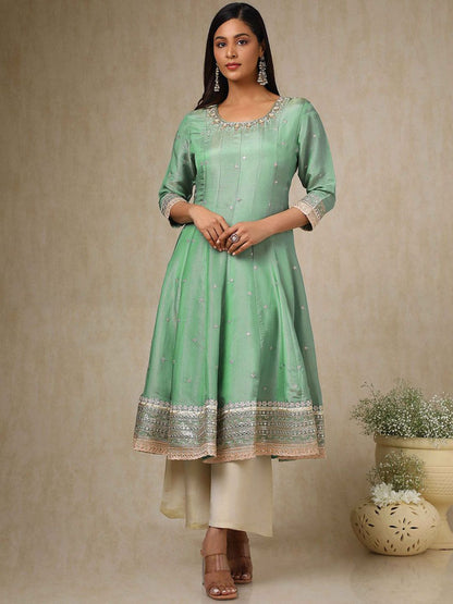 Dhiyona SO Women's Women Floral Embroidered Panelled Sequinned Kurta with Palazzos & With Dupatta
