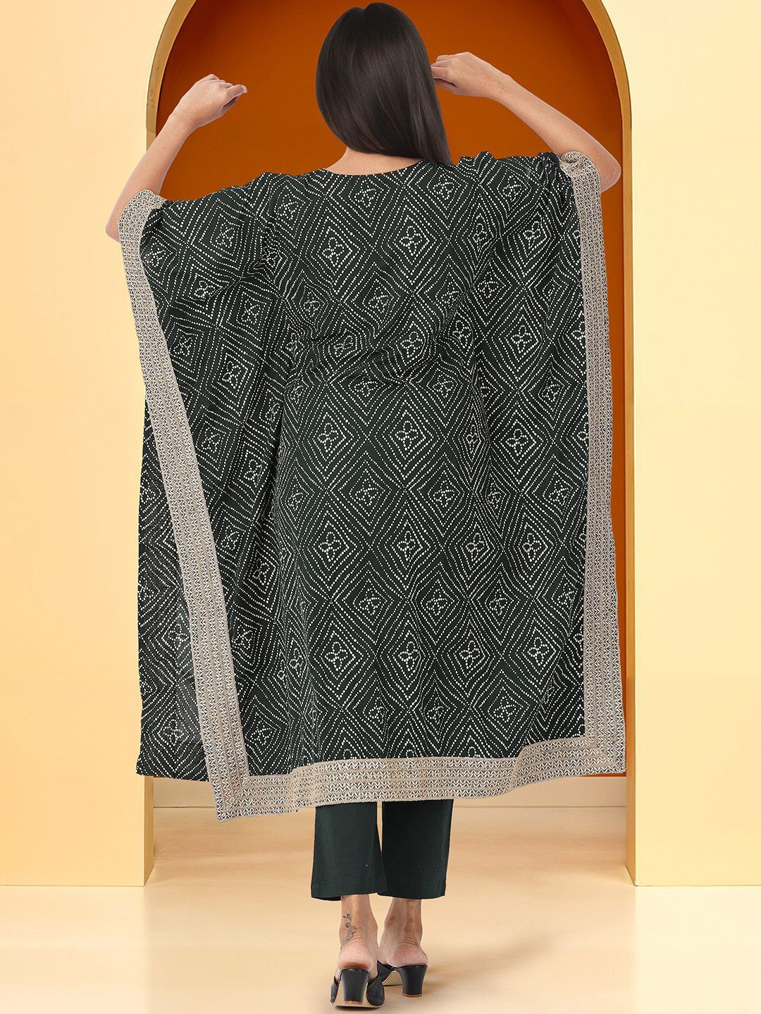 Dhiyona IS Women's Women Ethnic Motifs Printed Regular Kurta with Trousers & With Dupatta