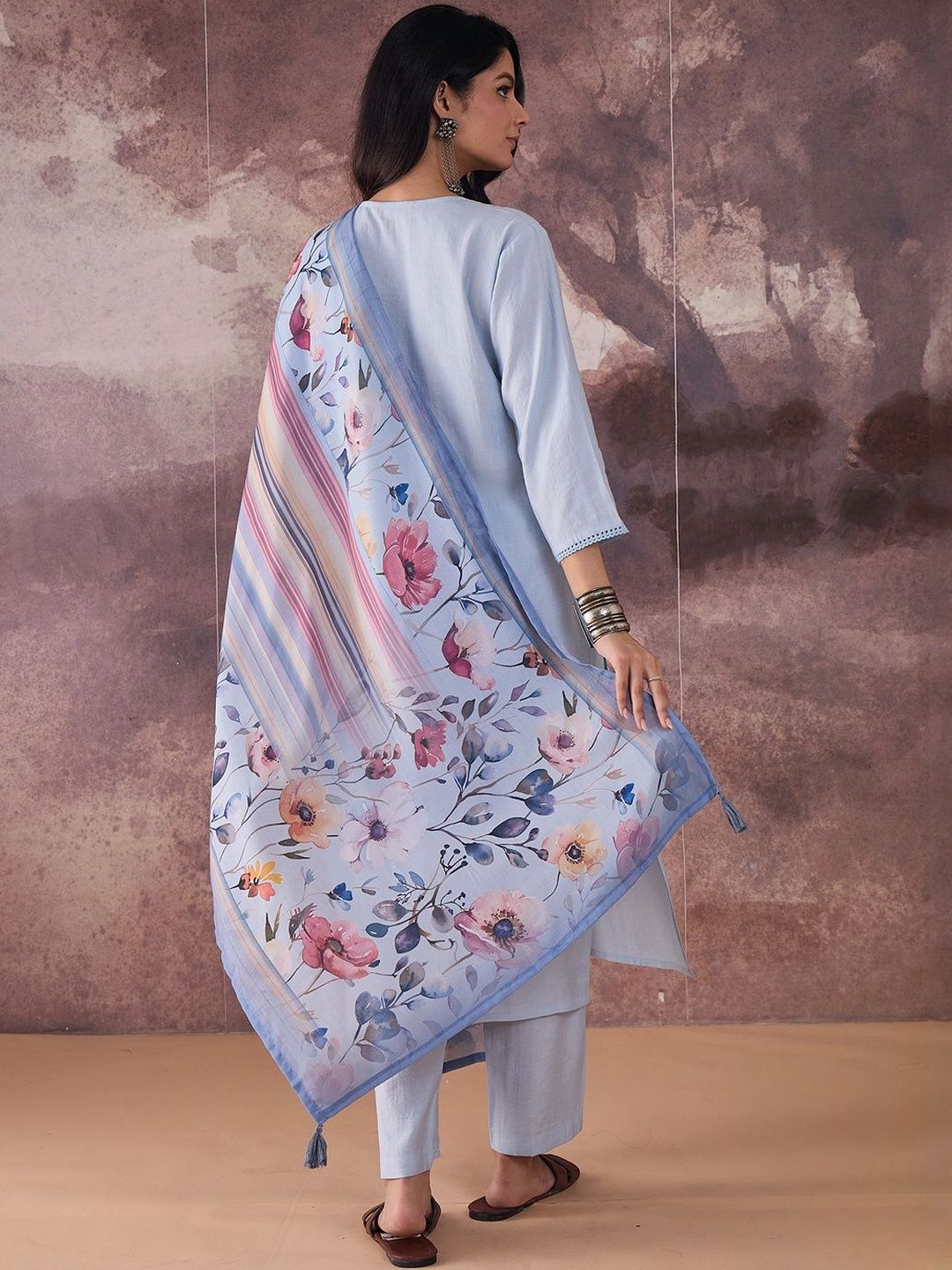 Self Design Regular Thread Work Kurta With Trousers & Dupatta