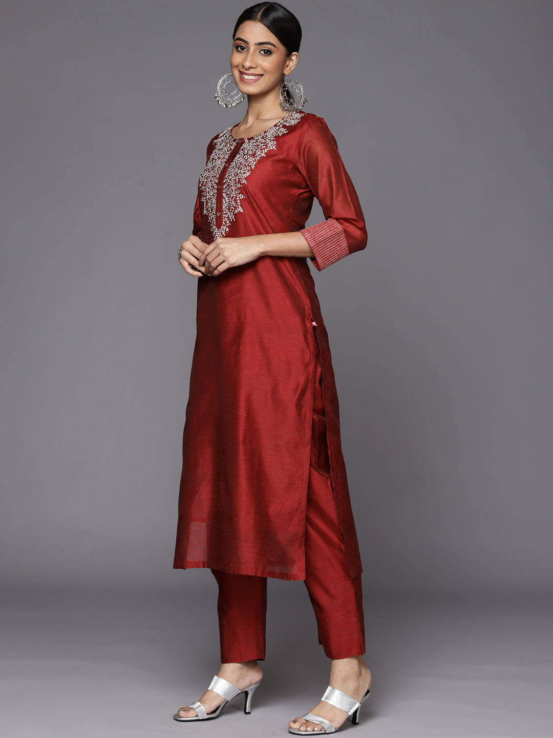 Dhiyona VR Women's Red Embroidered Kurta With Tonal Trouser And Printed Dupattta