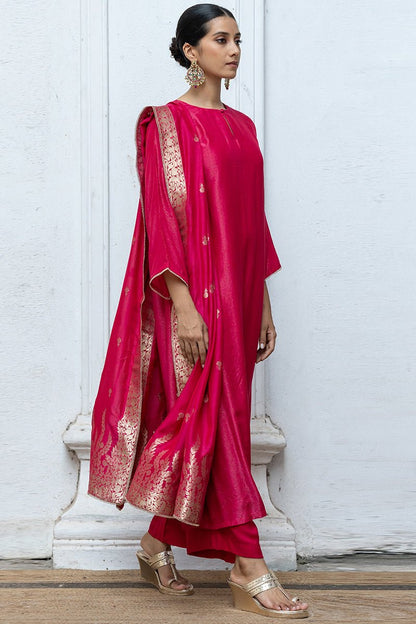 Women's Bright Rose Pink Zari Woven Bemberg Silk Salwar Suit With Zari Woven Monga Silk Jacquard Dupatta