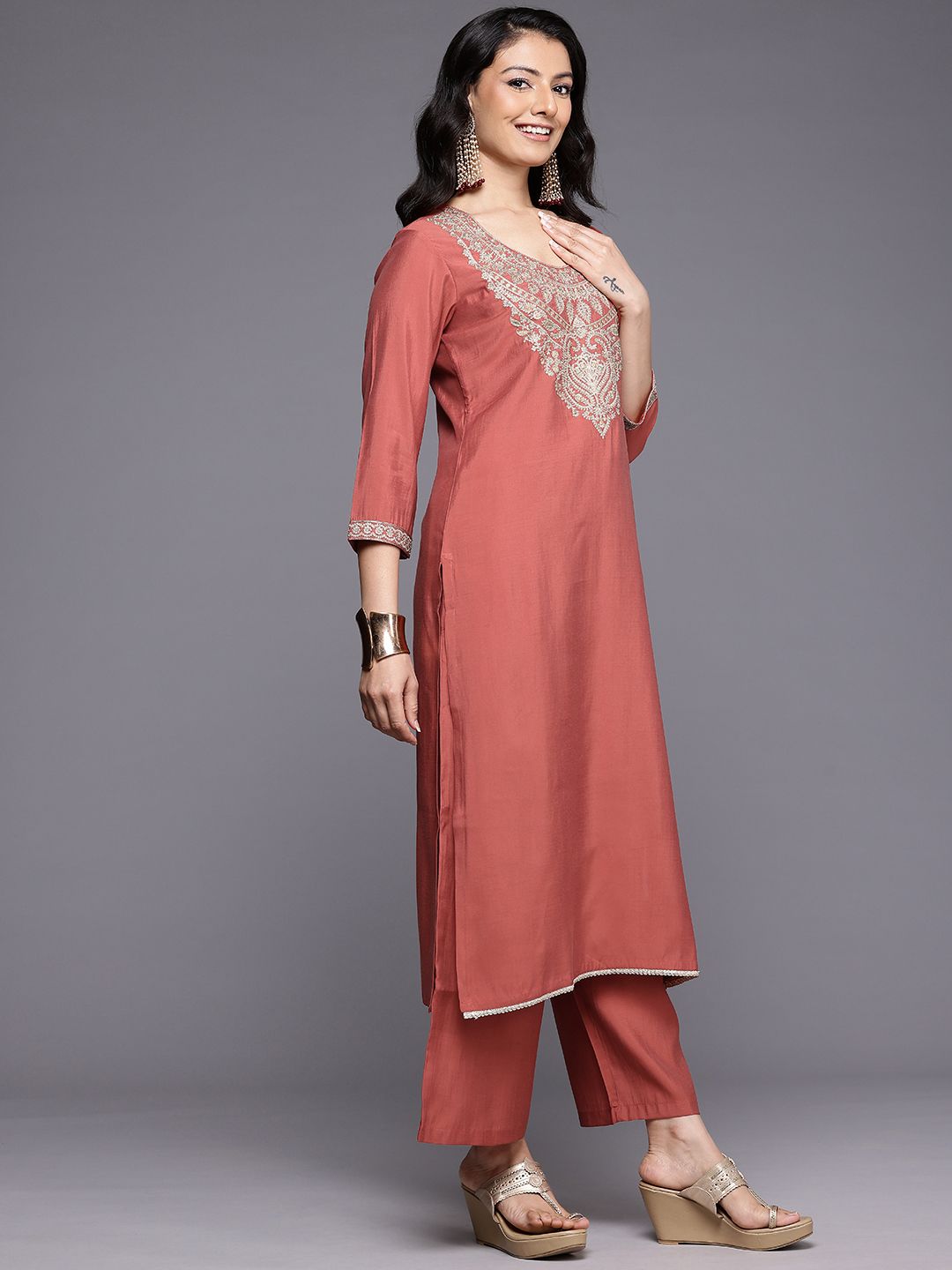 Dhiyona VA Women'sEthnic Motifs Yoke Design Zari Kurta With Palazzos & Dupatta