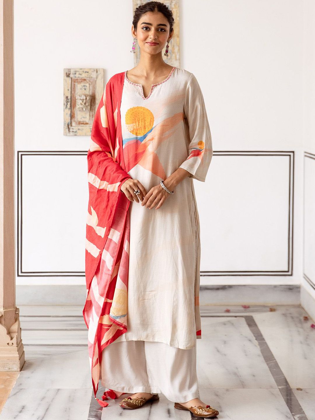 Dhiyona IS Women's Floral Printed Notch Neck Beads And Stones Straight Kurta With Palazzos And Dupatta