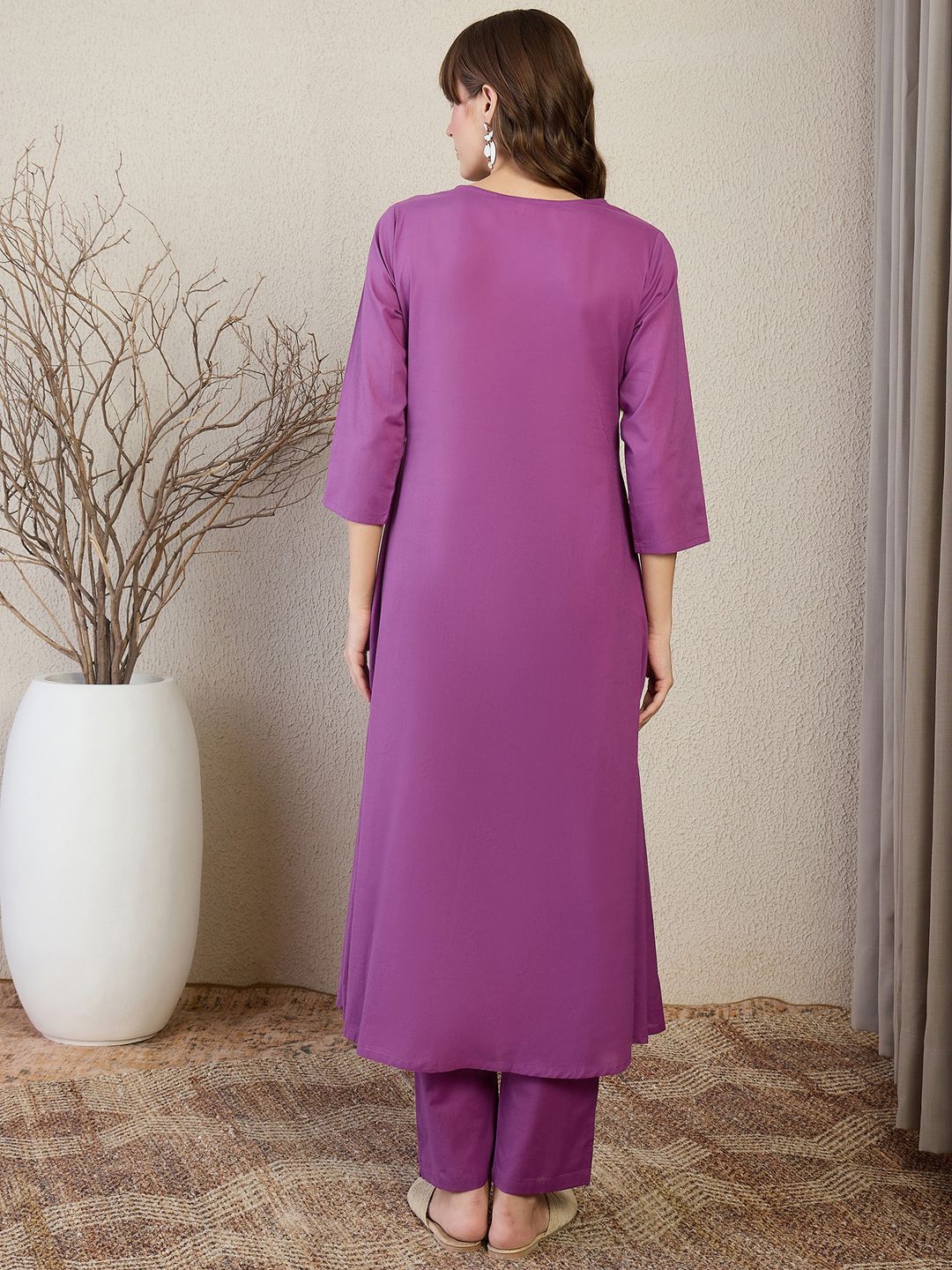 Dhiyona IE Embroidered Round Neck Top With Trousers Co-Ords