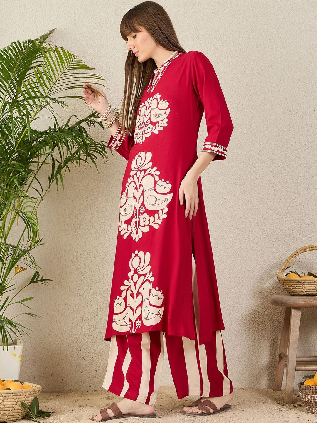 Ethnic Motifs Printed V-Neck Straight Kurta With Palazzos