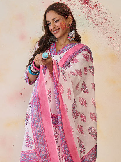 Dhiyona IE Women Floral Printed Regular Pure Cotton Kurta with Palazzos & With Dupatta
