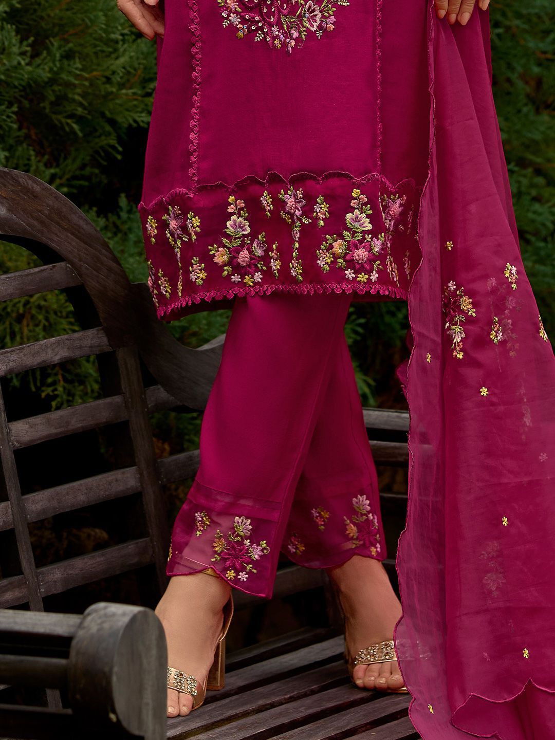 Women Floral Embroidered Panelled Sequinned Kurta with Trousers & With Dupatta