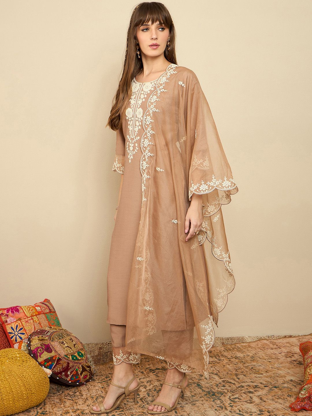 Dhiyona IE Floral Embroidered Thread Work Straight Kurta With Trousers & Dupatta