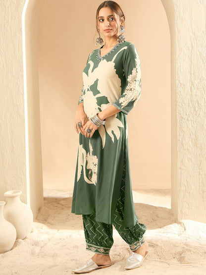 Dhiyona IE Floral Printed V-Neck Beads and Stones Screen Technique Kurta With Salwar