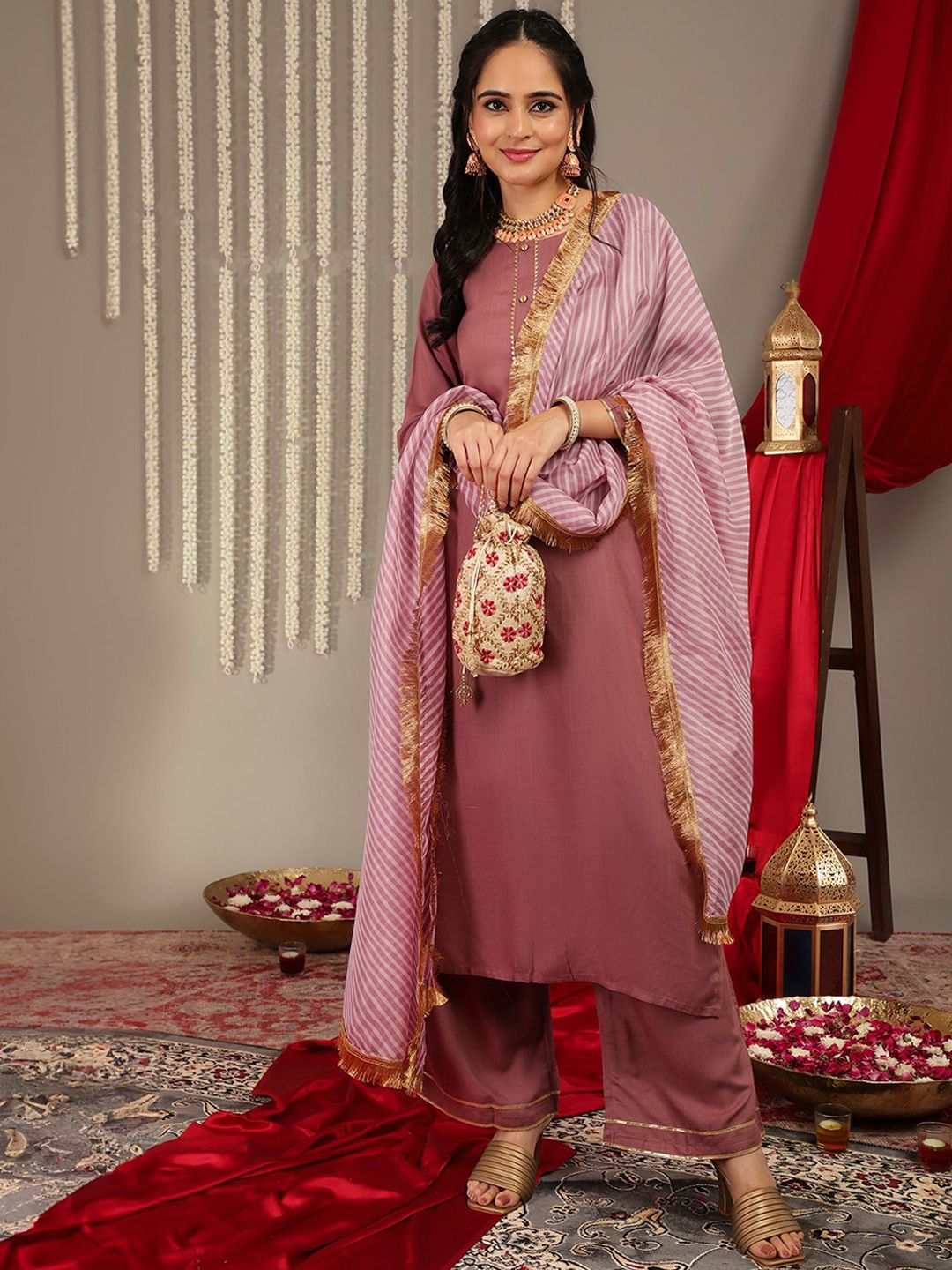 Dhiyona VA Women'sGotta Patti Detail Straight Kurta & Trousers With Dupatta