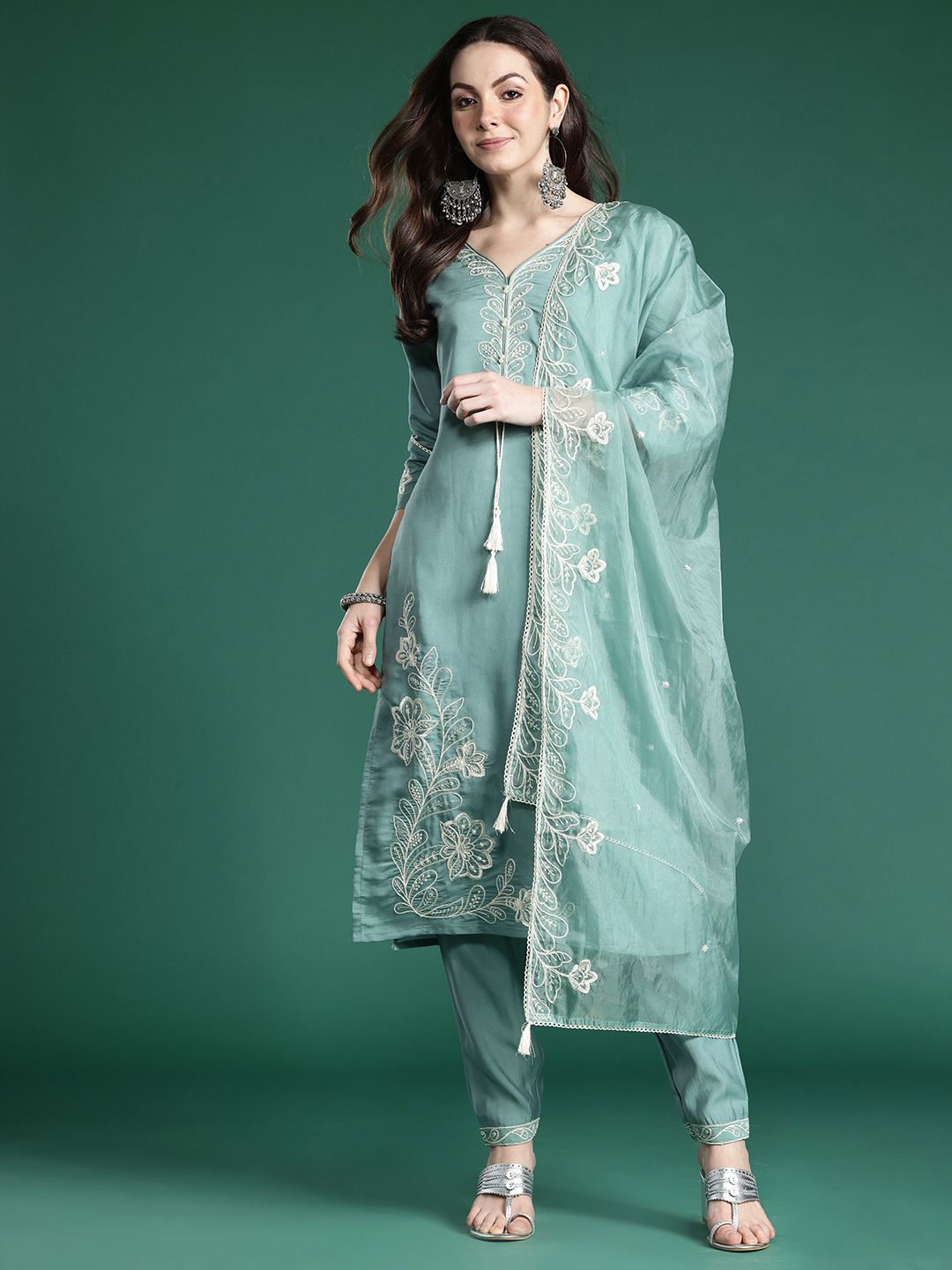 Dhiyona IE Floral Embroidered Thread Work Kurta with Trousers & With Dupatta
