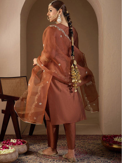 Dhiyona IE Women Ethnic Motifs Embroidered Regular Liva Kurta with Trousers & With Dupatta