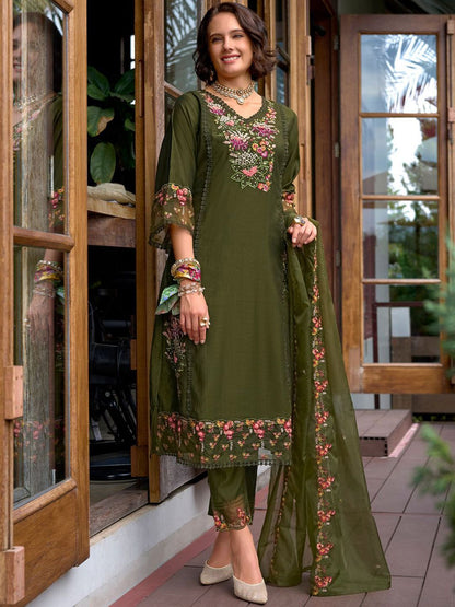 Floral Embroidered V Neck Panelled A Line Kurta With Trousers & Dupatta