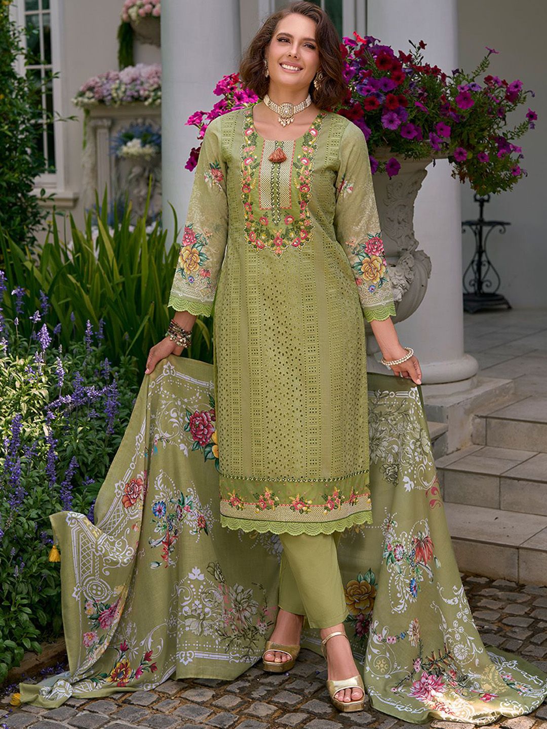 Floral Embroidered Mirror Work Pure Cotton Kurta With Trousers & Dupatta
