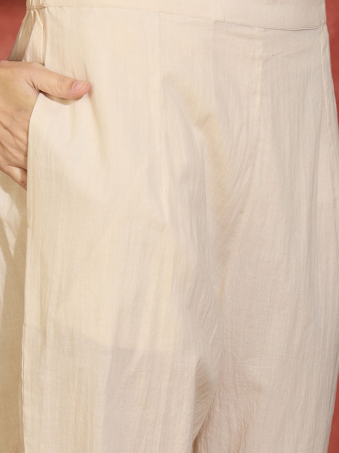 Women Floral Printed Pure Cotton A-Line Kurta with Trousers