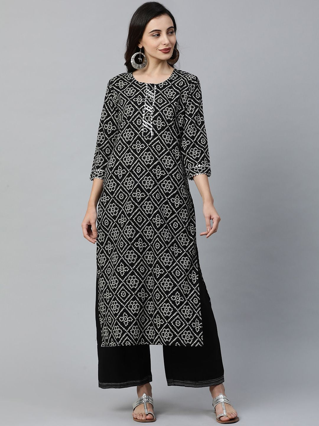 Dhiyona IE Women Black & White Printed Straight Kurta