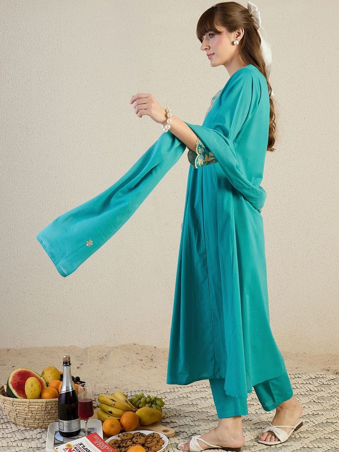 Women Ethnic Motifs Embroidered Panelled Thread Work Pure Cotton Kurta with Trousers & With Dupatta