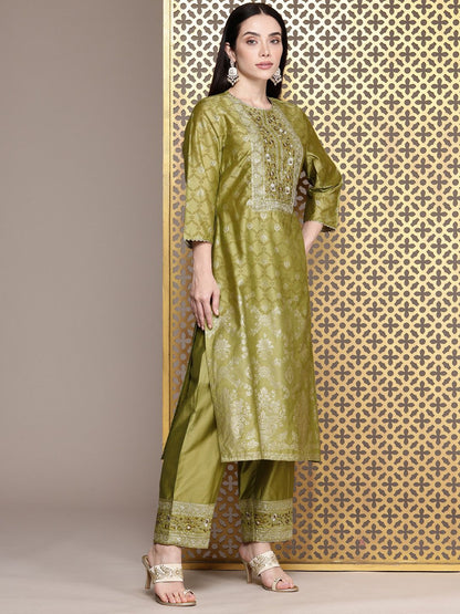 Dhiyona PD Women Floral Embroidered Sequinned Jashn Kurta with Palazzos & With Dupatta