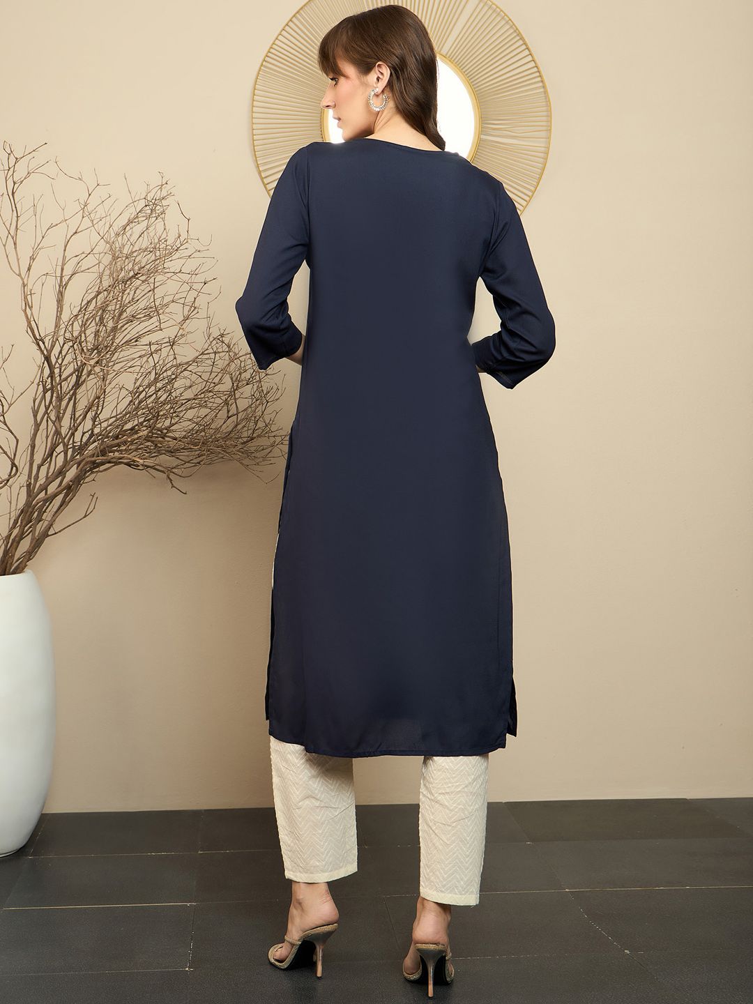Dhiyona IE Floral Yoke Design Round Neck Sequinned Straight Kurta