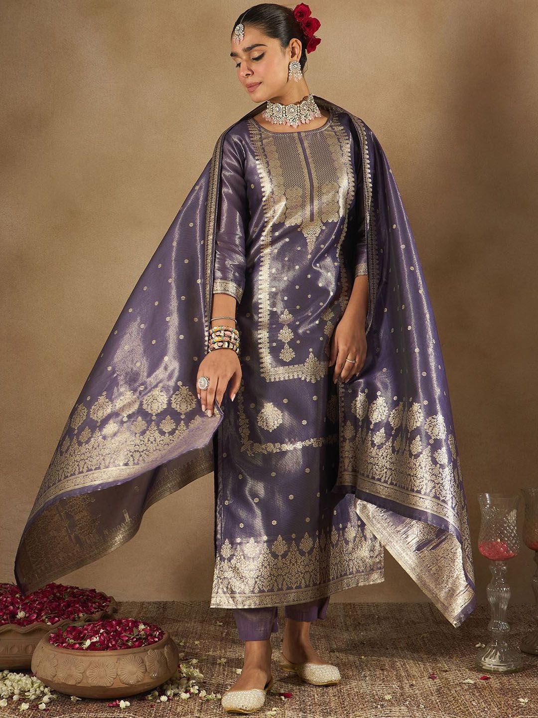 Dhiyona IE Women Ethnic Motifs Regular Kurta with Trousers & Dupatta