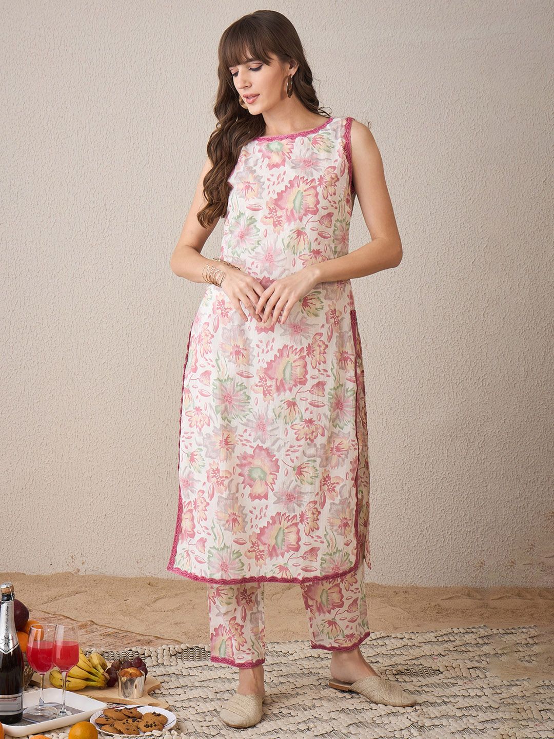 Floral Printed Boat Neck Pure Cotton Straight Kurta With Trouser