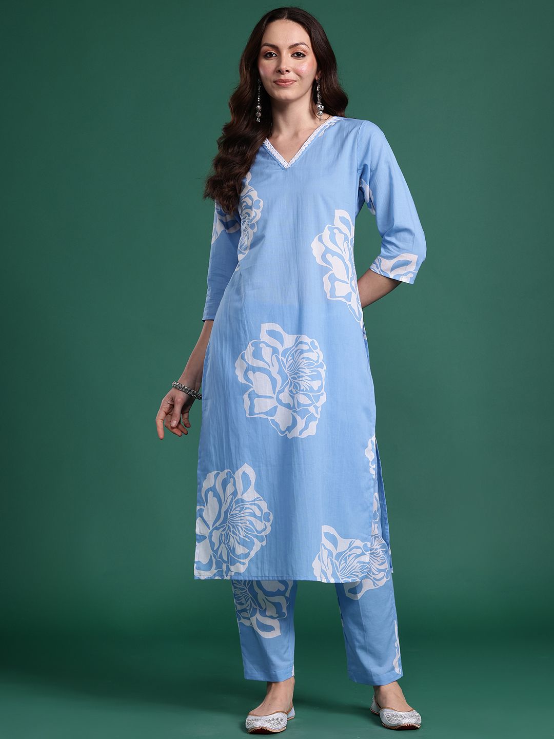Dhiyona IE Floral Printed Regular Pure Cotton Kurta with Trousers