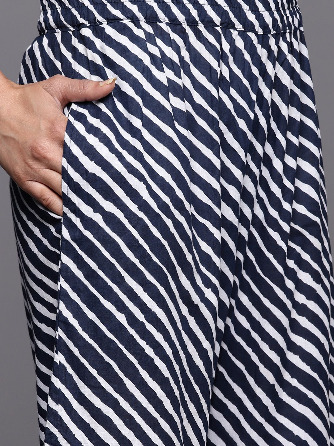 Dhiyona VA Women'sLeheriya Dyed Gotta Patti Kurti With Sharara