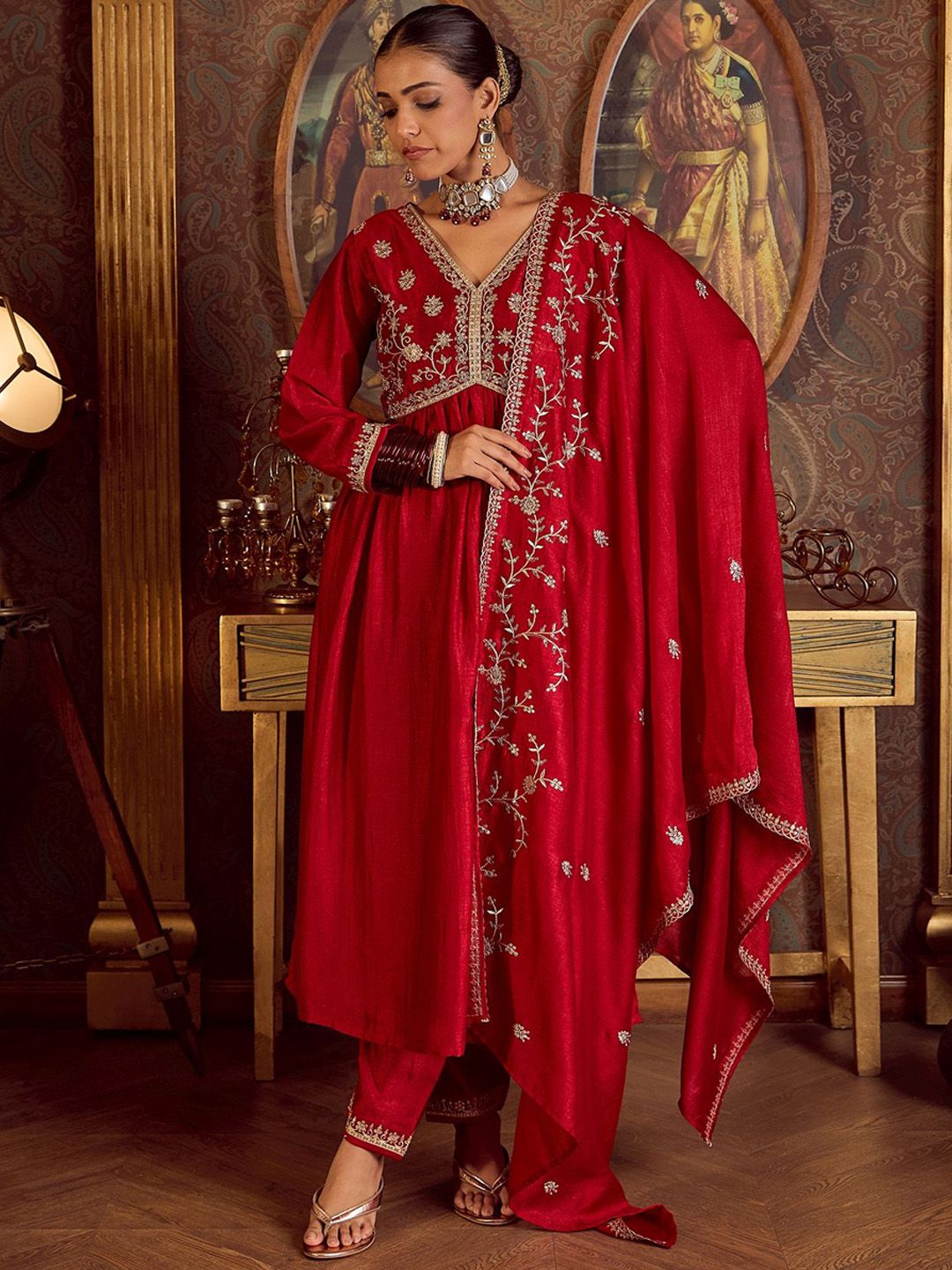 Women Floral Embroidered Empire Kurta with Trousers & With Dupatta