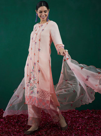 Floral Embroidered Regular Thread Work Kurta With Trousers & Dupatta