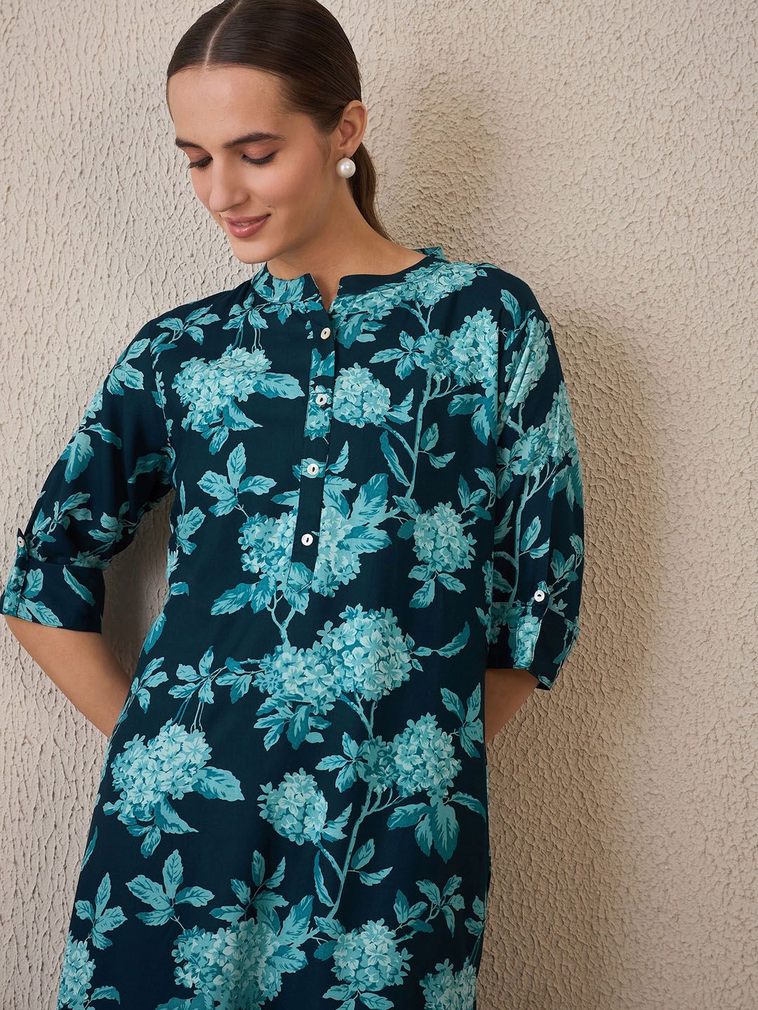 Dhiyona IE Women Floral Printed Regular Kurta with Palazzos