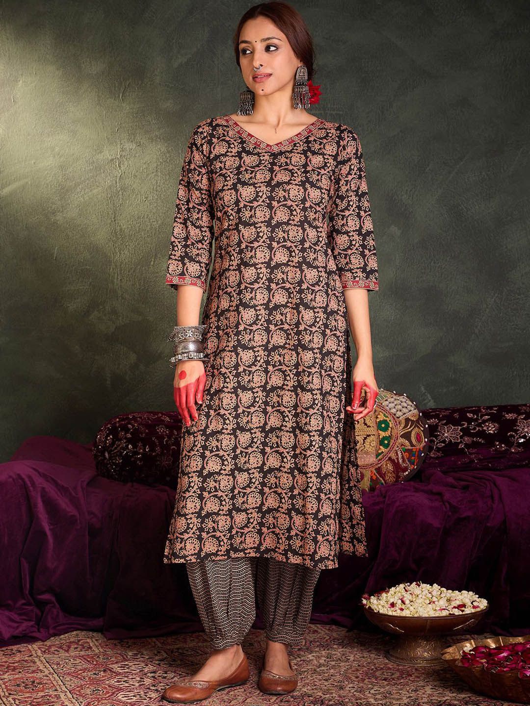 Dhiyona IE Floral Printed V-Neck Cotton Straight Kurta With Trousers & Dupatta