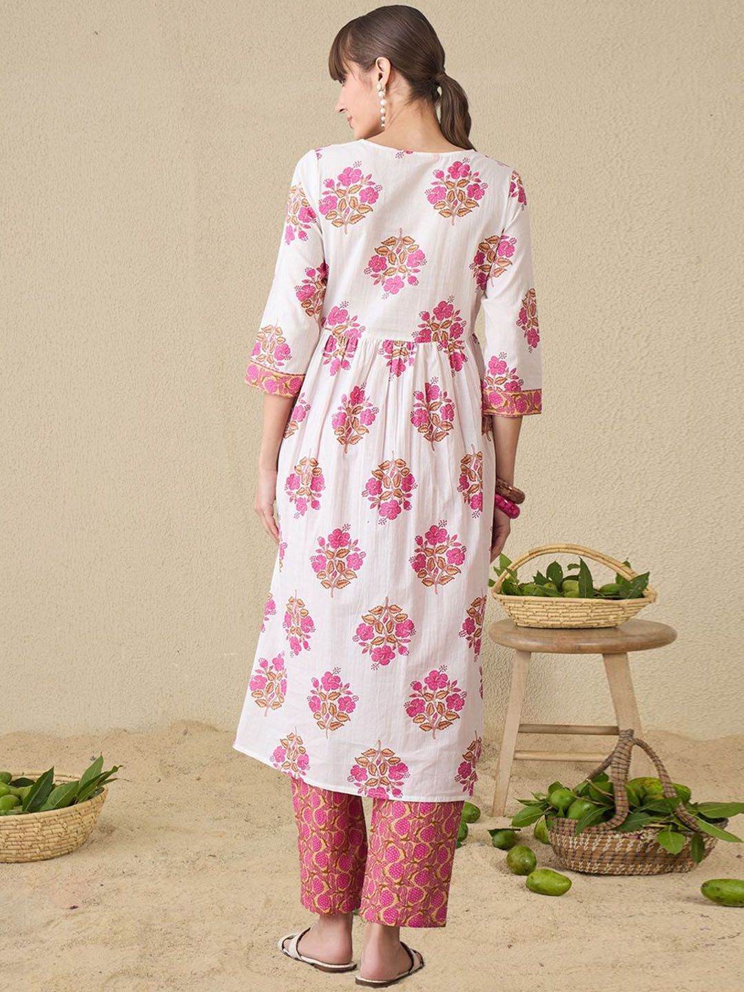 Floral Printed Notch Neck A-Line Pure Cotton Kurta With Trousers