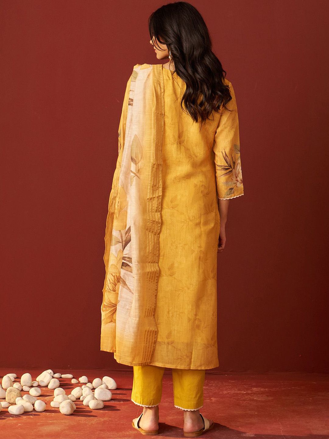 Women Floral Embroidered Cotton Kurta with Trousers & Dupatta