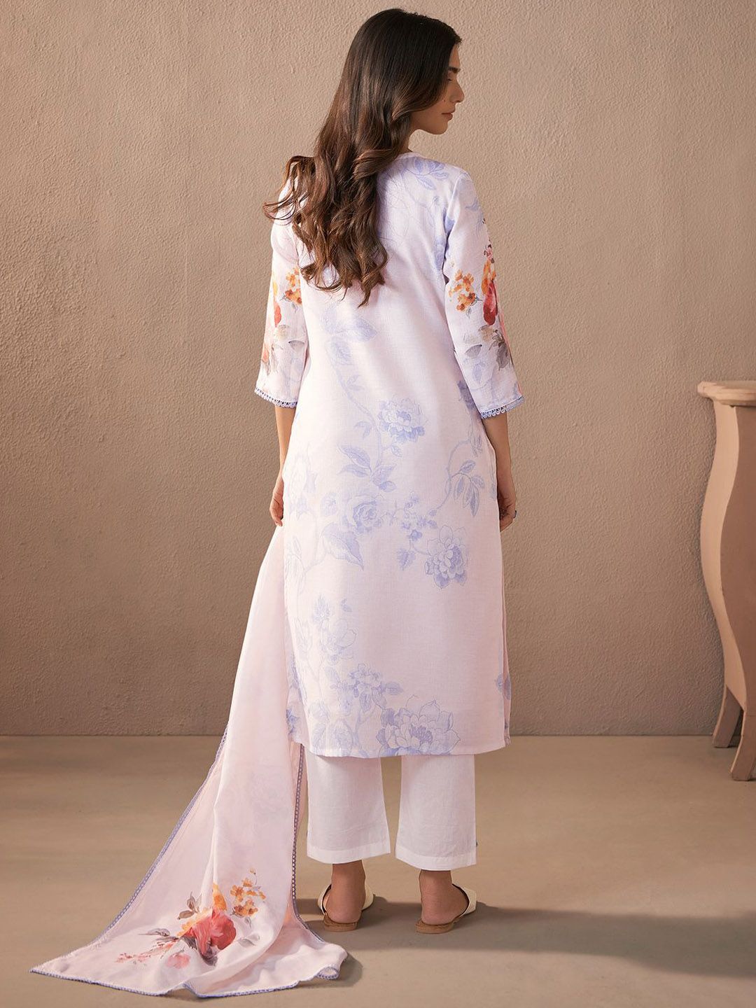 Floral Printed Beads and Stones Linen Straight Kurta with Trousers & Dupatta