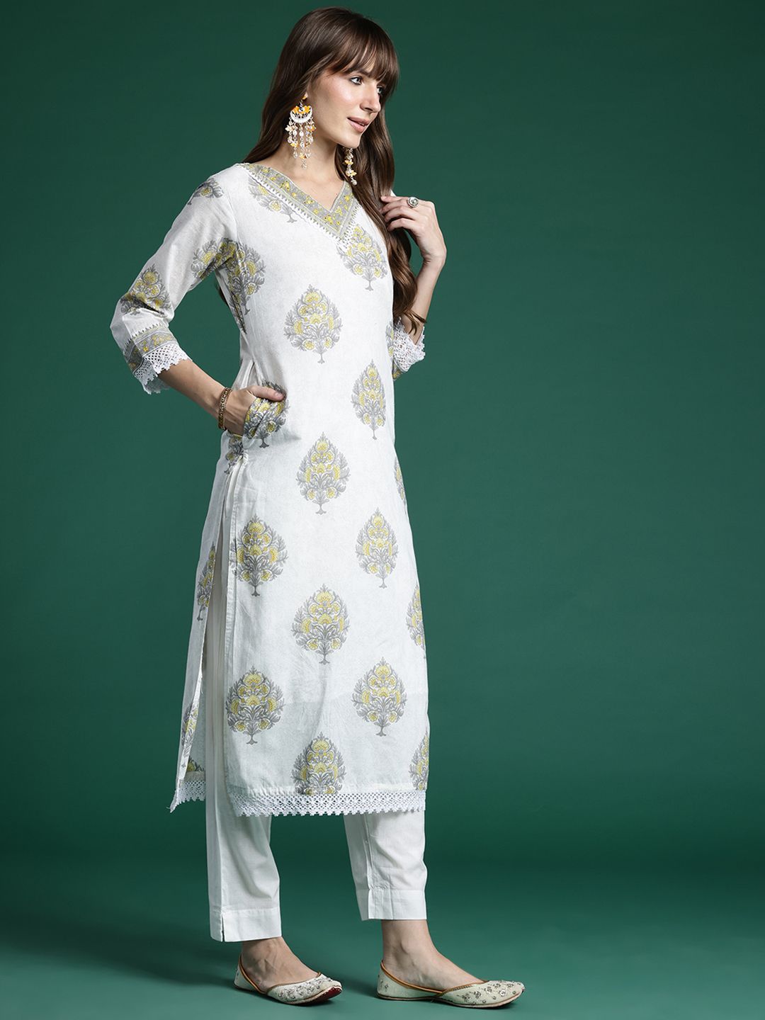 Dhiyona IE Ethnic Motifs Printed Sequinned Pure Cotton Kurta With Trousers & Dupatta