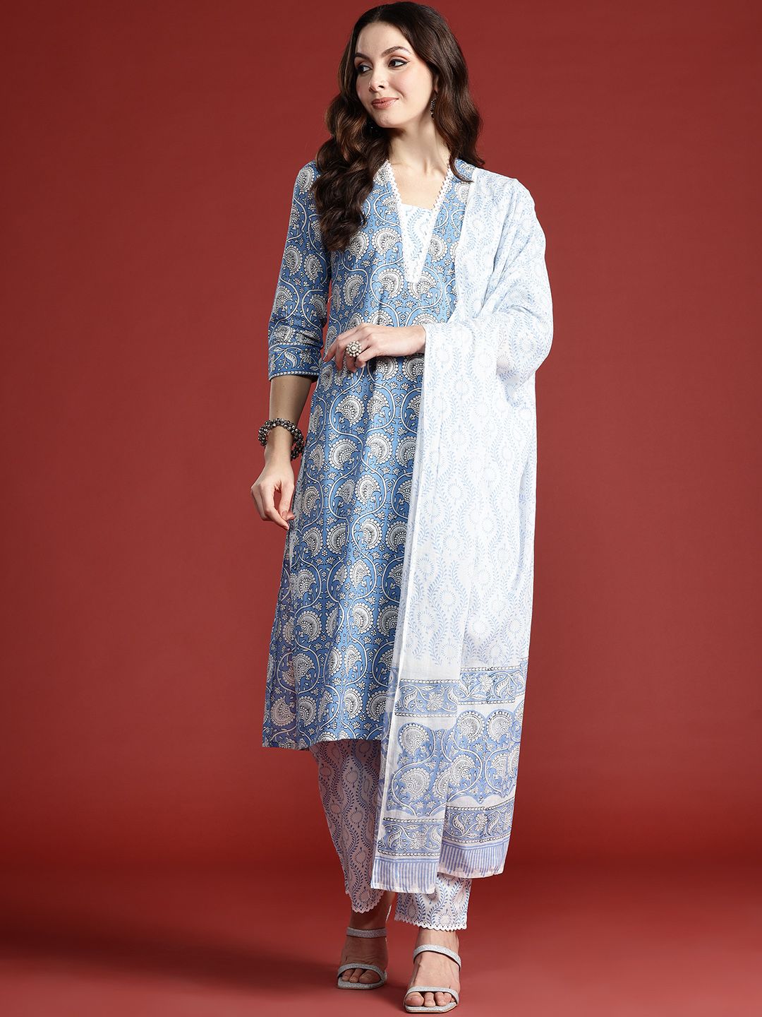 Floral Printed Pure Cotton Kurta with Trousers & With Dupatta