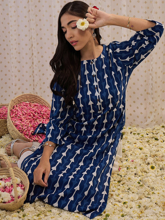 Dhiyona IE Floral Printed Round Neck Three-Quarter Sleeves Straight Kurta