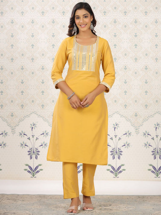 Dhiyona OD  Geometric Embroidered Thread Work Straight Kurta with Trousers